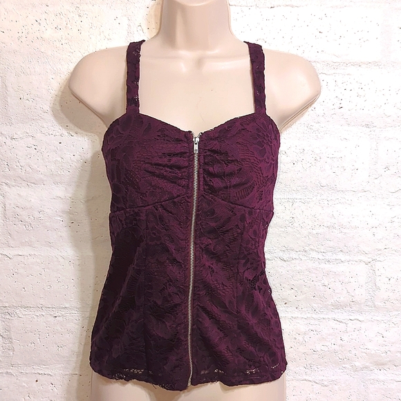 Merlot Floral Lace Zip Up Tank Top - Picture 2 of 10